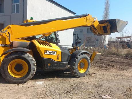 JCB, 540-140
