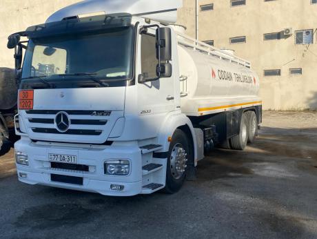 Mercedes - Benz, AXOR 2533