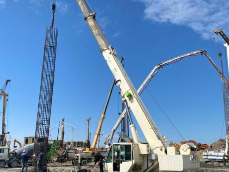Terex, A350