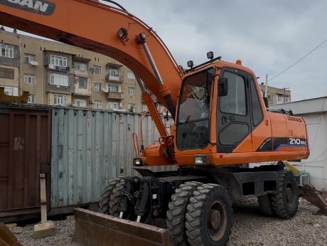 Doosan, DX 210 WA