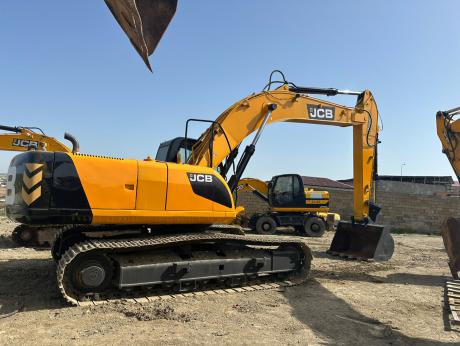 JCB, JS 330LC