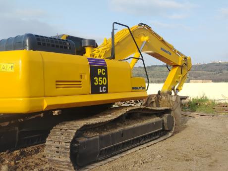 Komatsu, PC350-8