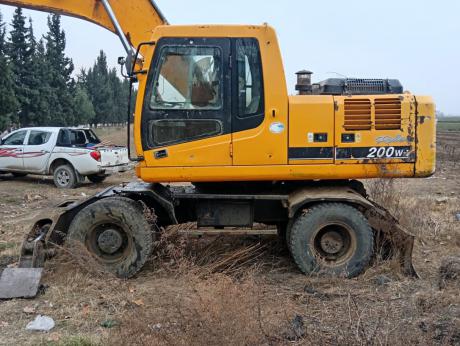 Hyundai, 200 W-7