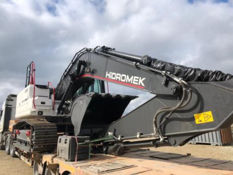 Hidromek, HMK 230LC 